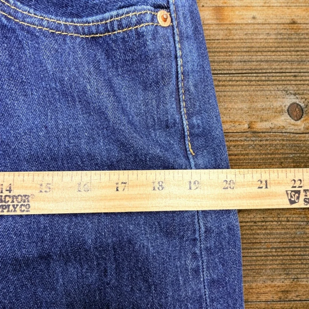 Levis 501 Original Fit Mens Blue Denim Straight Leg Button Fly Jeans 32x32.5